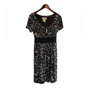 Danny & Nicole Black and White Floral print Dress. Size 10 work, wedding, day
